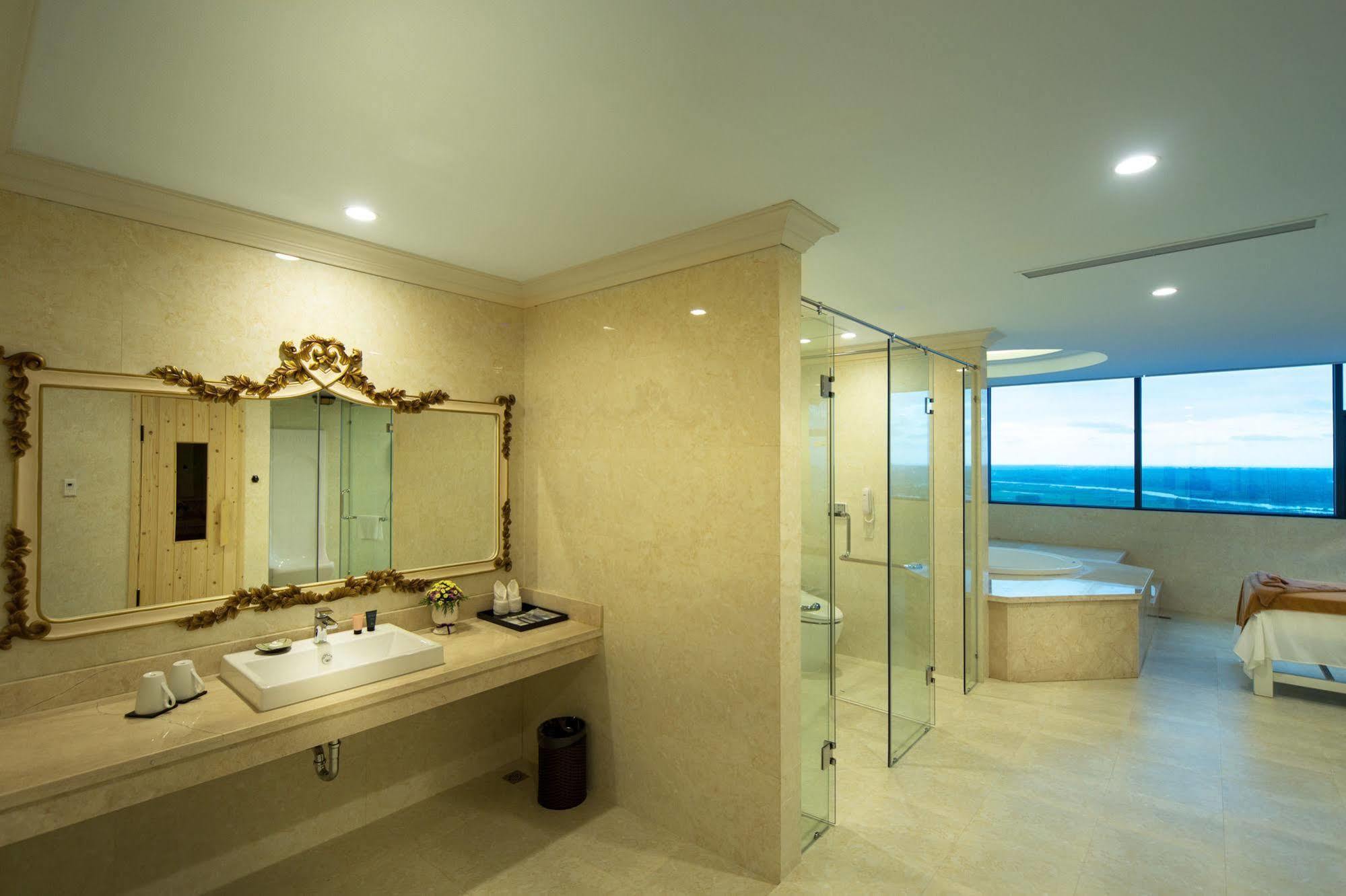 Muong Thanh Grand Quang Nam 4* Tam Kỳ